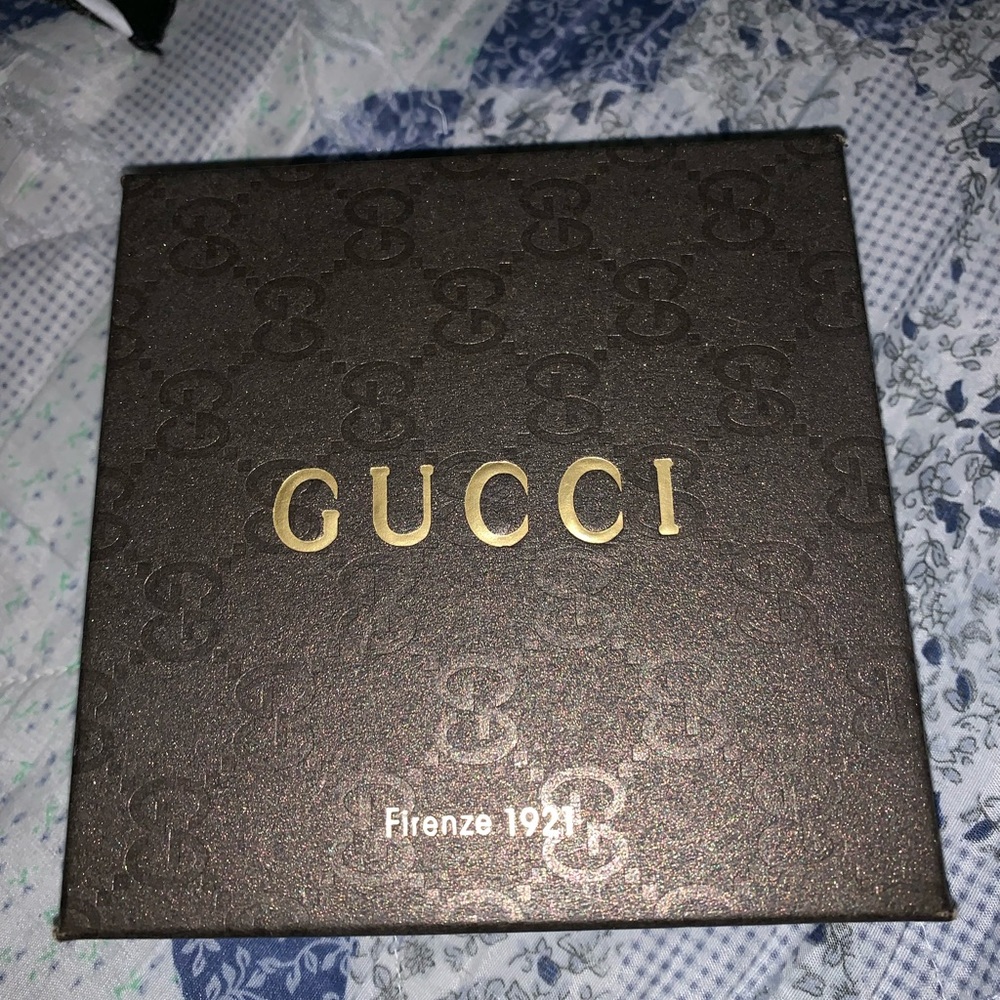 Gucci belt